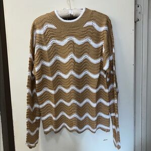 Wave pattern Tan and White Sweater​